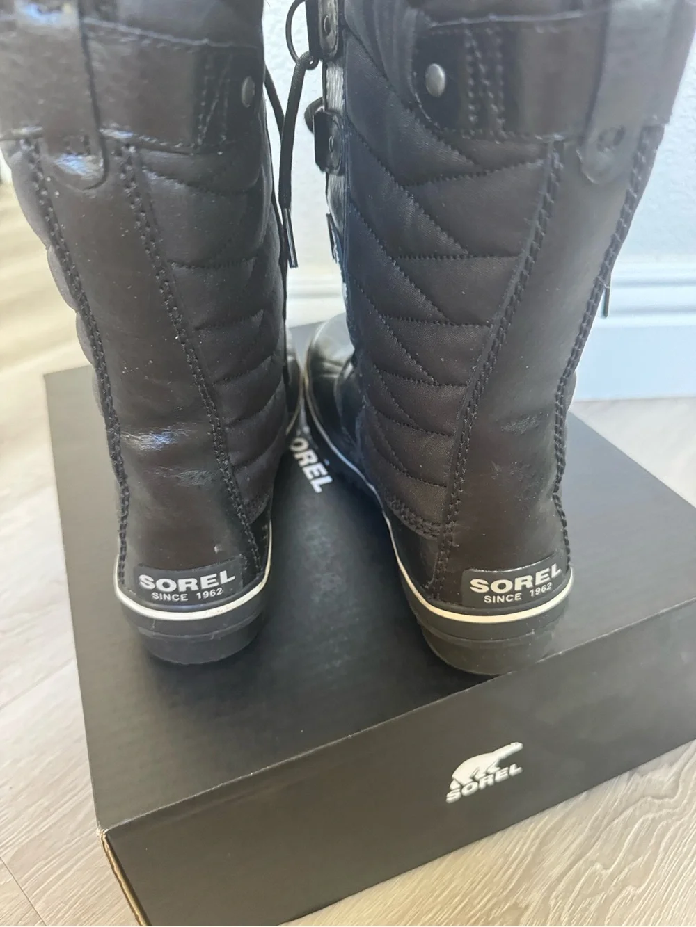 Sorel Tofino Women's Black Snow Boots Waterproof insulated size  9